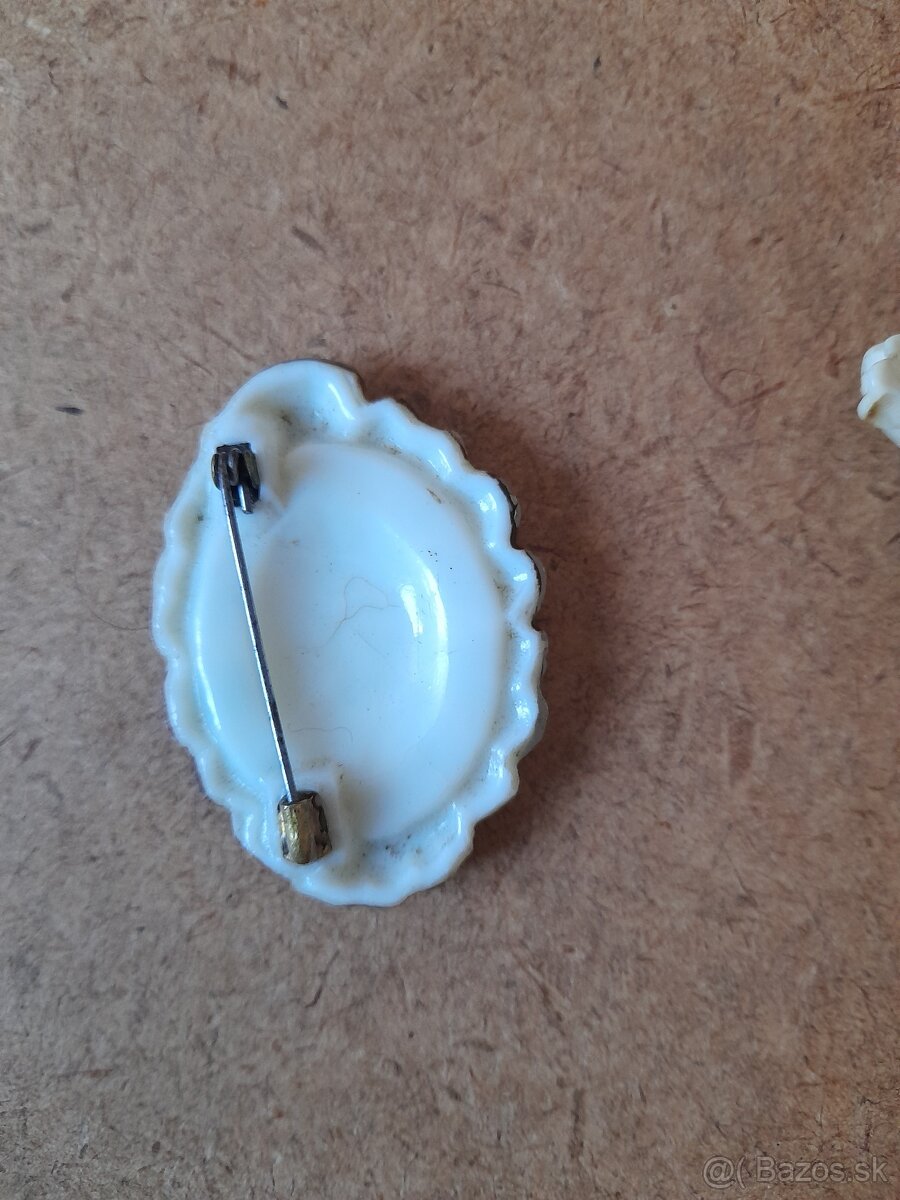 Predam vintage brosne - 2