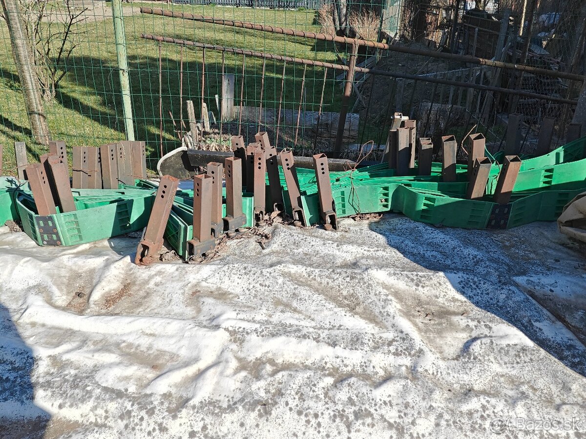 Celoplachtova rolovačka na náves - 2