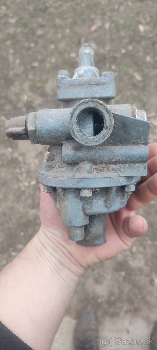 Regulátor vzduchu Zetor - 2