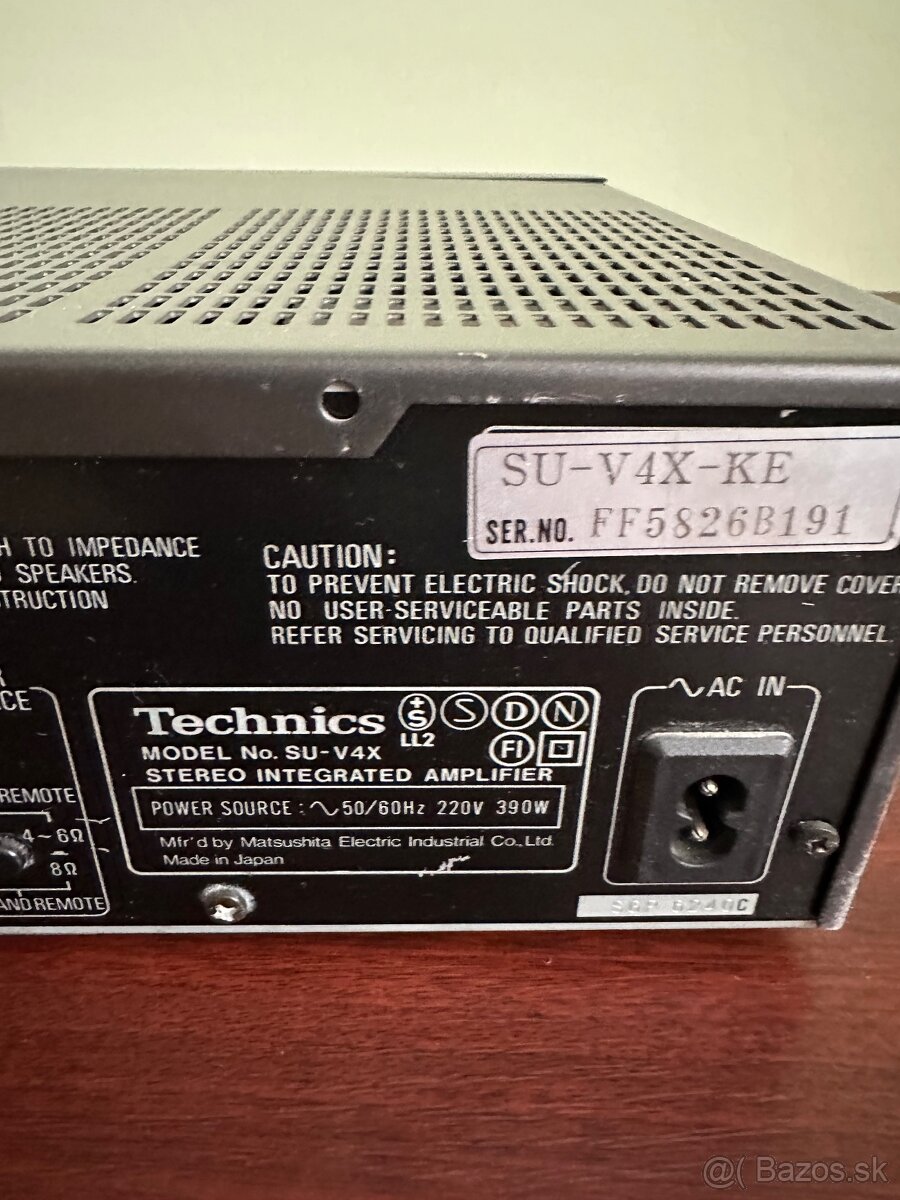 Integrovany zosilnovac Technics SU-V4X-KE - 2