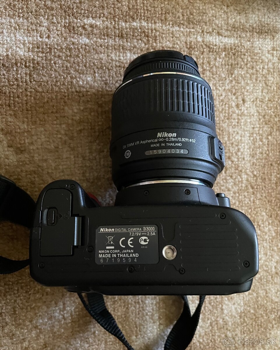 Nikon D3000 - 2