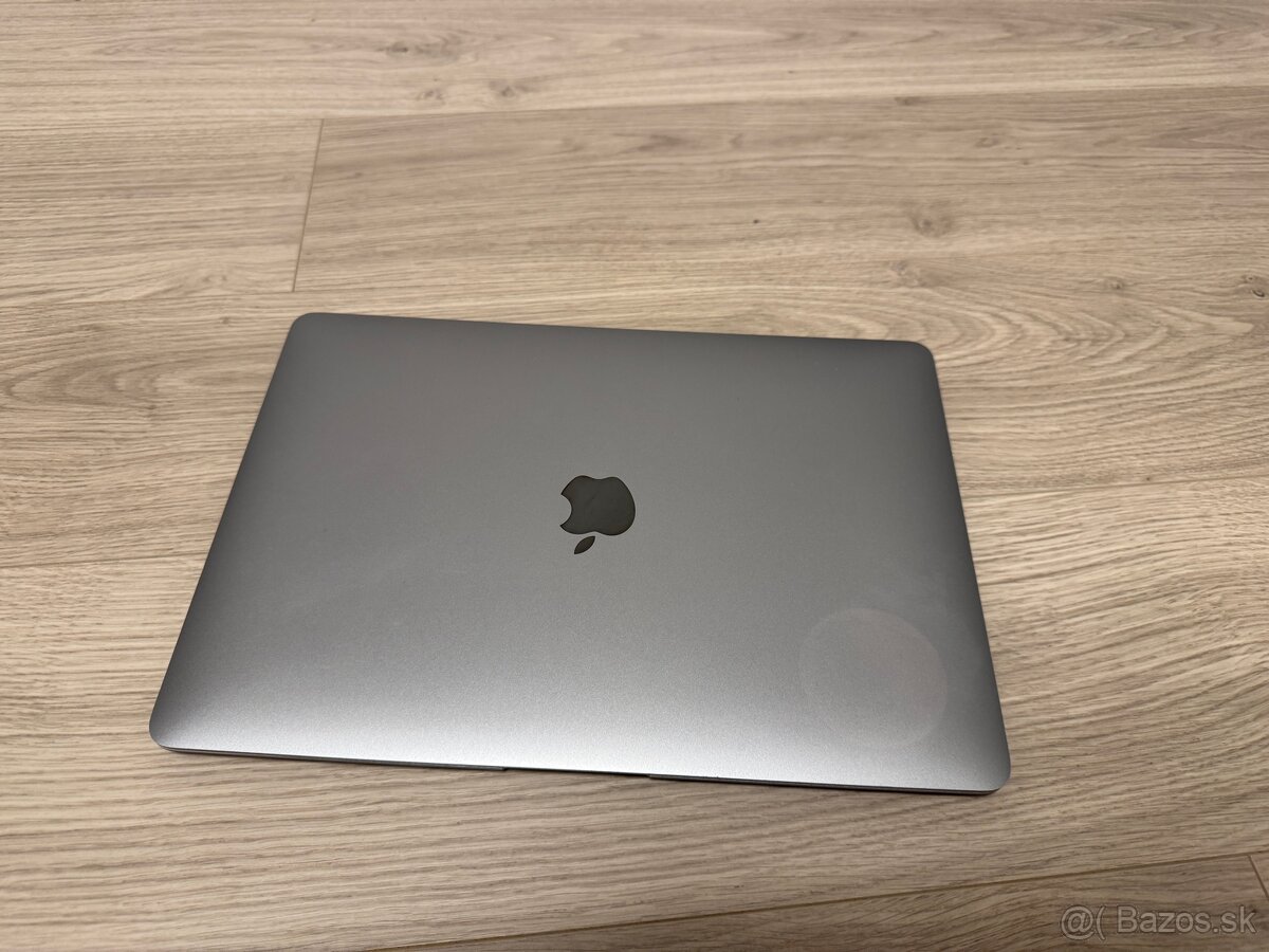 Apple MacBook Air 13' M1 - 2