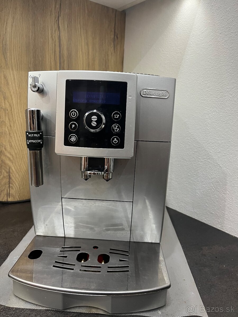 Delonghi kavovar - 2