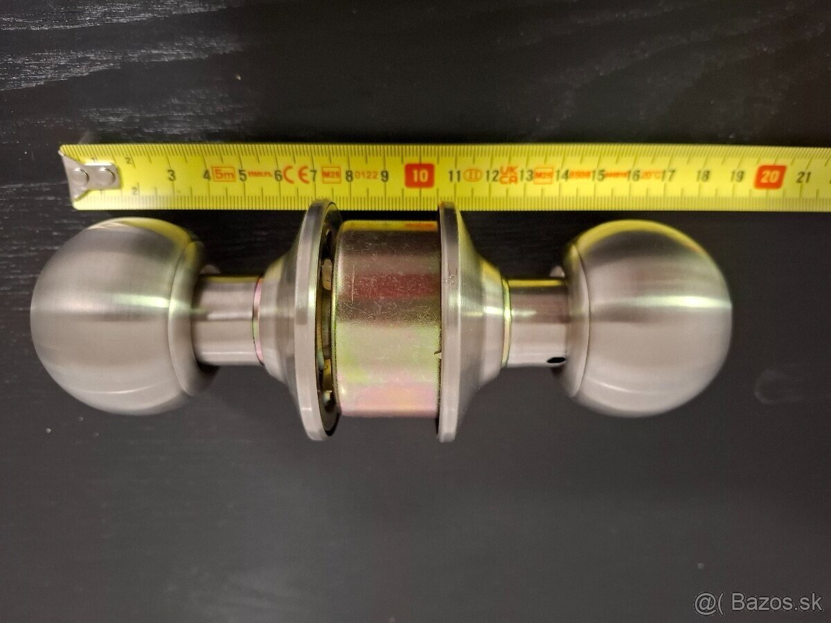 Kľučky a rôzne typy dverového príslušenstva - 2