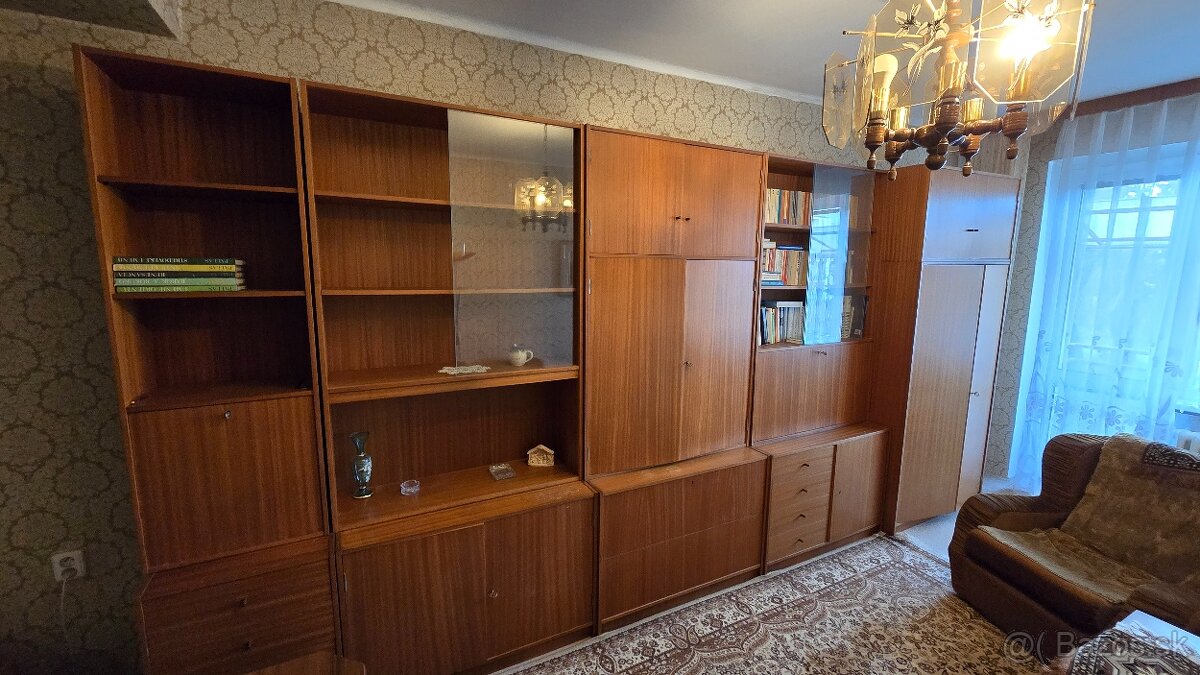 Obývacia stena. - 2