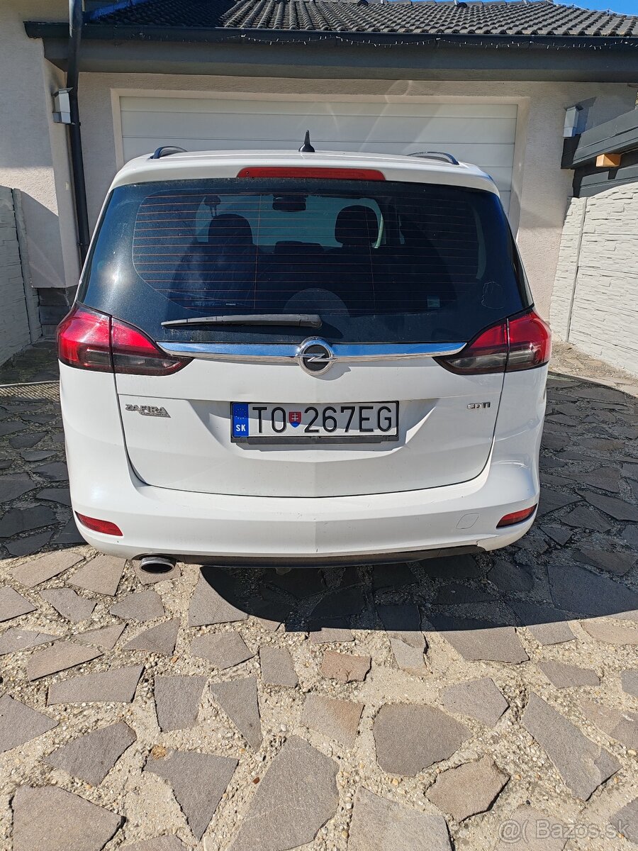 Opel Zafira Tourer 2,0 - 2