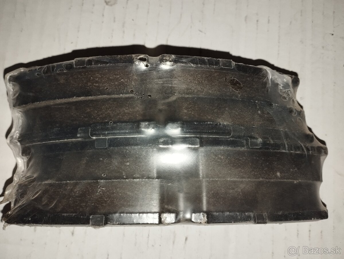 Predám brzdové dosky na IVECO 65C15 - 2