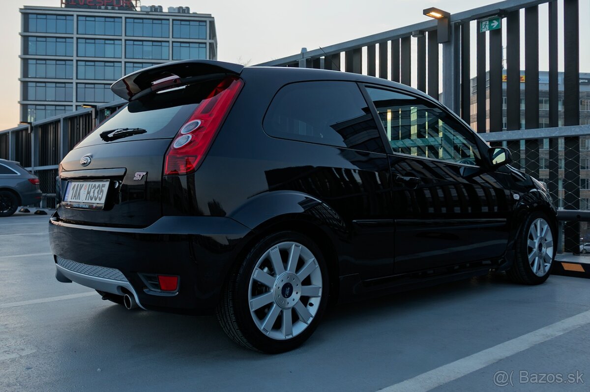 Ford Fiesta 2.0i ST150 - 2