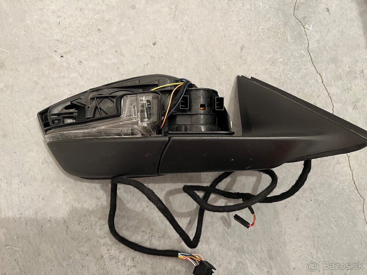 Zrkadlo Skoda Superb prave - 2