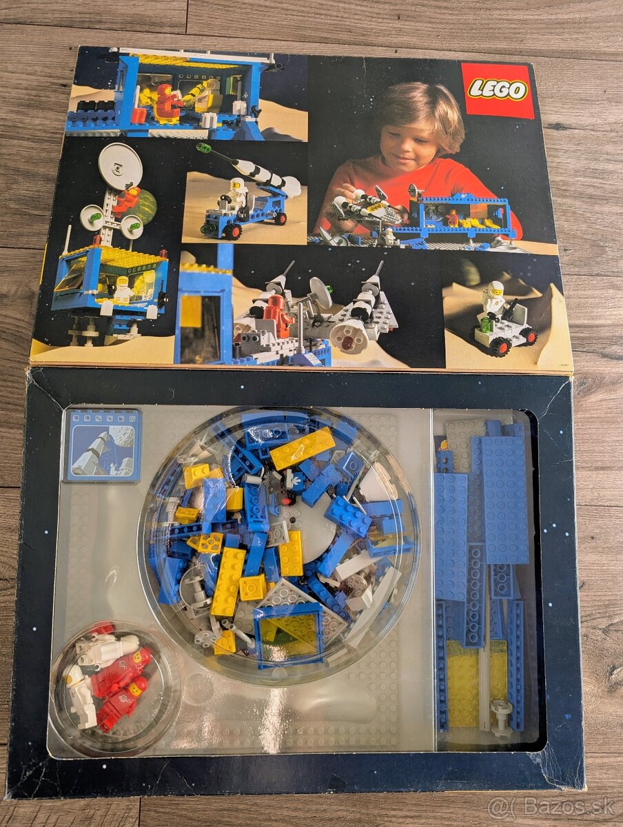 Vintage LEGO 6970 Beta I Command Base - 2