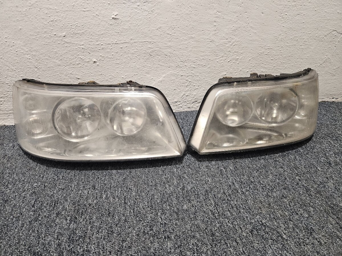 VW transporter T5 Svetla , páka , volant - 2