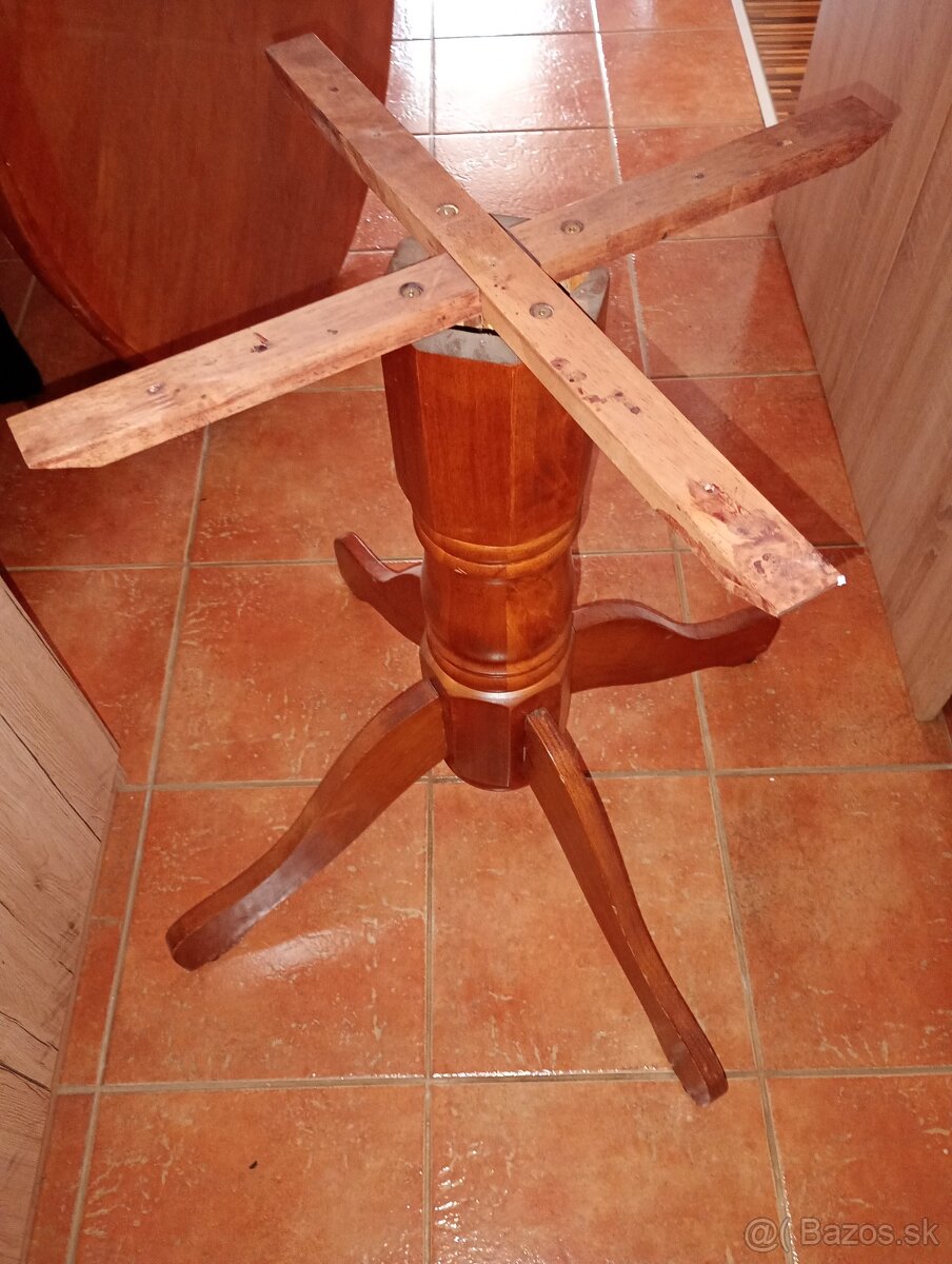 Predám okrúhly stôl - 2