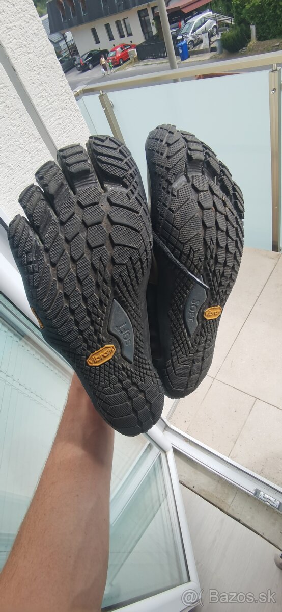 Vibram fivefingers 43 soft trail - 2