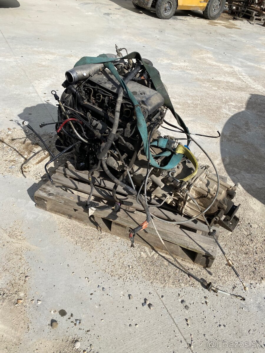 Motor 2.8 jtd 107kw - 2