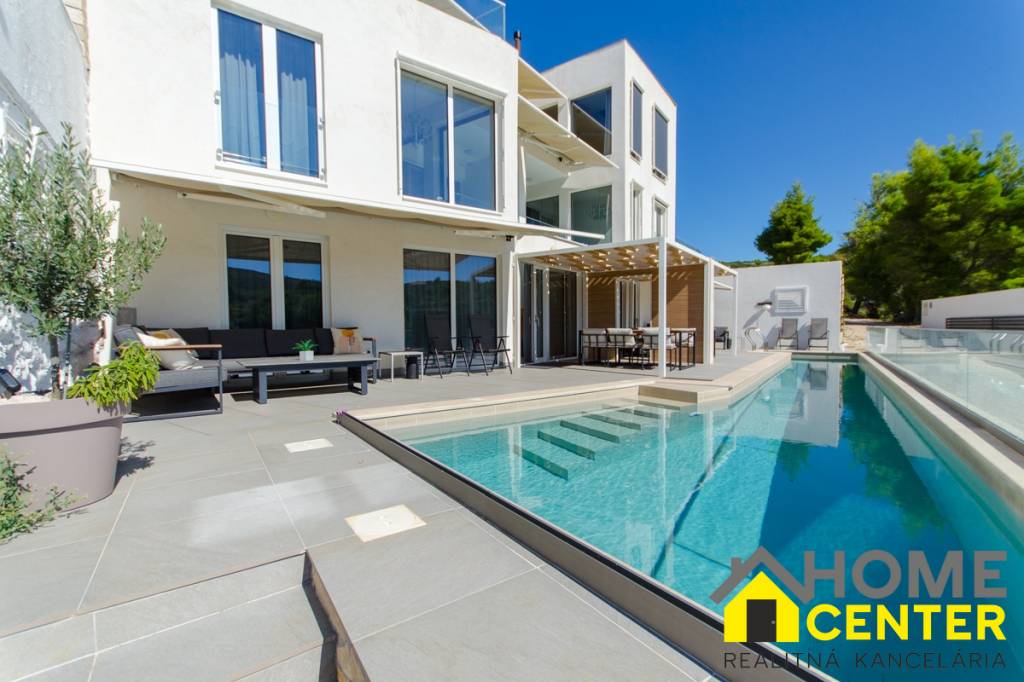 NA PREDAJ prekrásny novopostavený dom / 494 m²/ ostrov Brač, - 2