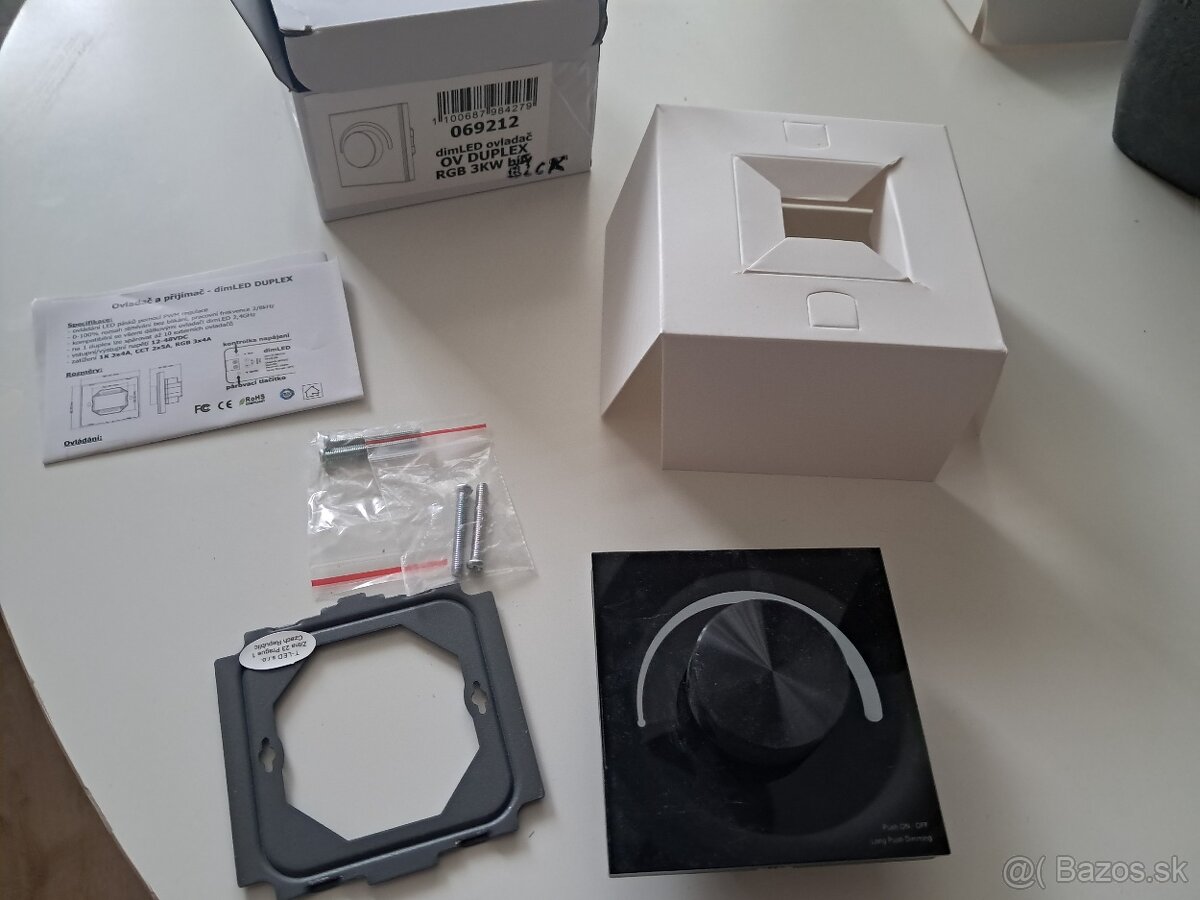 DimLED nástenný ovládač dimLED pre RGB LED pásiky - 2