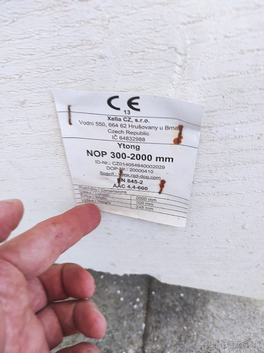 Zbytok zo stavby - 2