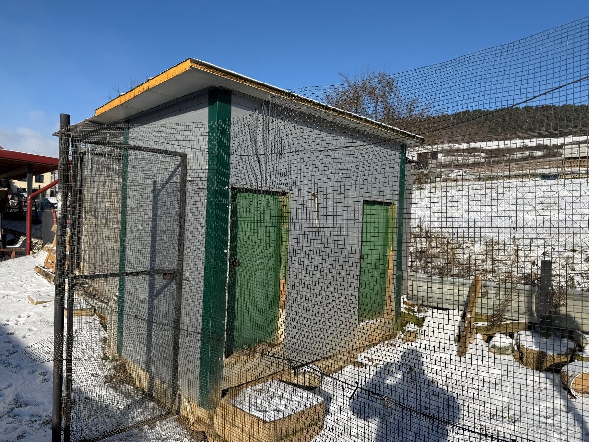 Zateplený kurník pre hydinu - 2