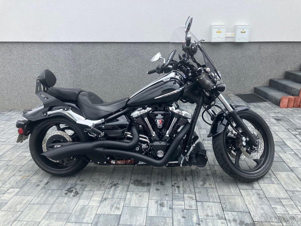 Yamaha Raider XV 1900 - 2