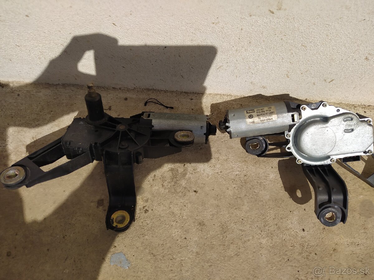 ZADNÝ MOTORČEK STIERAČA COMBI FABIA 1ks - 2