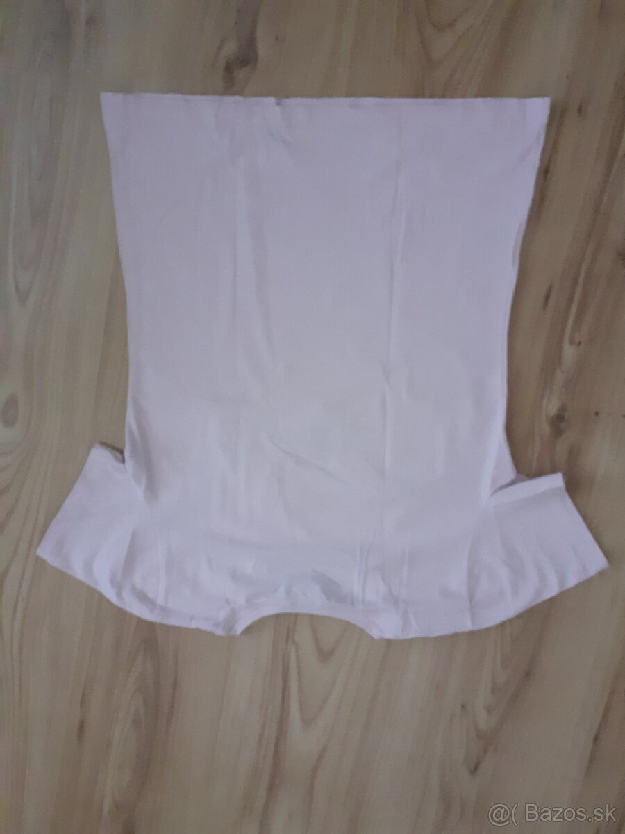 Tričko GUESS vel.M - 2