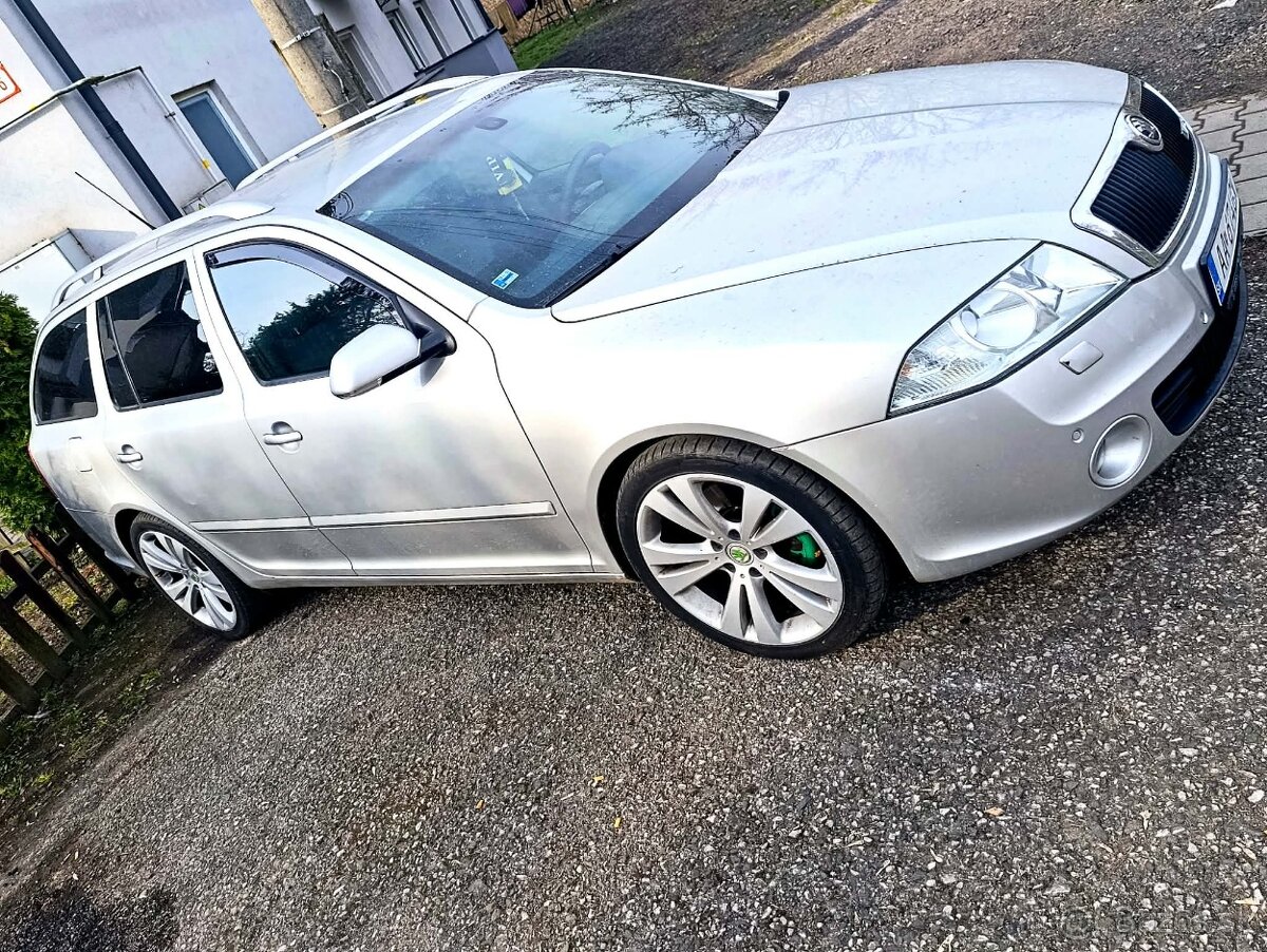 Ŝkoda Octavia wrs 2.0 tfsi - 2