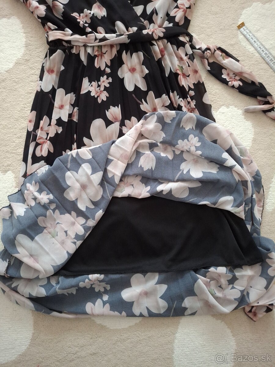Dámske šaty - 2