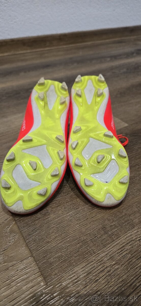 Chlapcenske kopacky Adidas Superfast 35 - 2