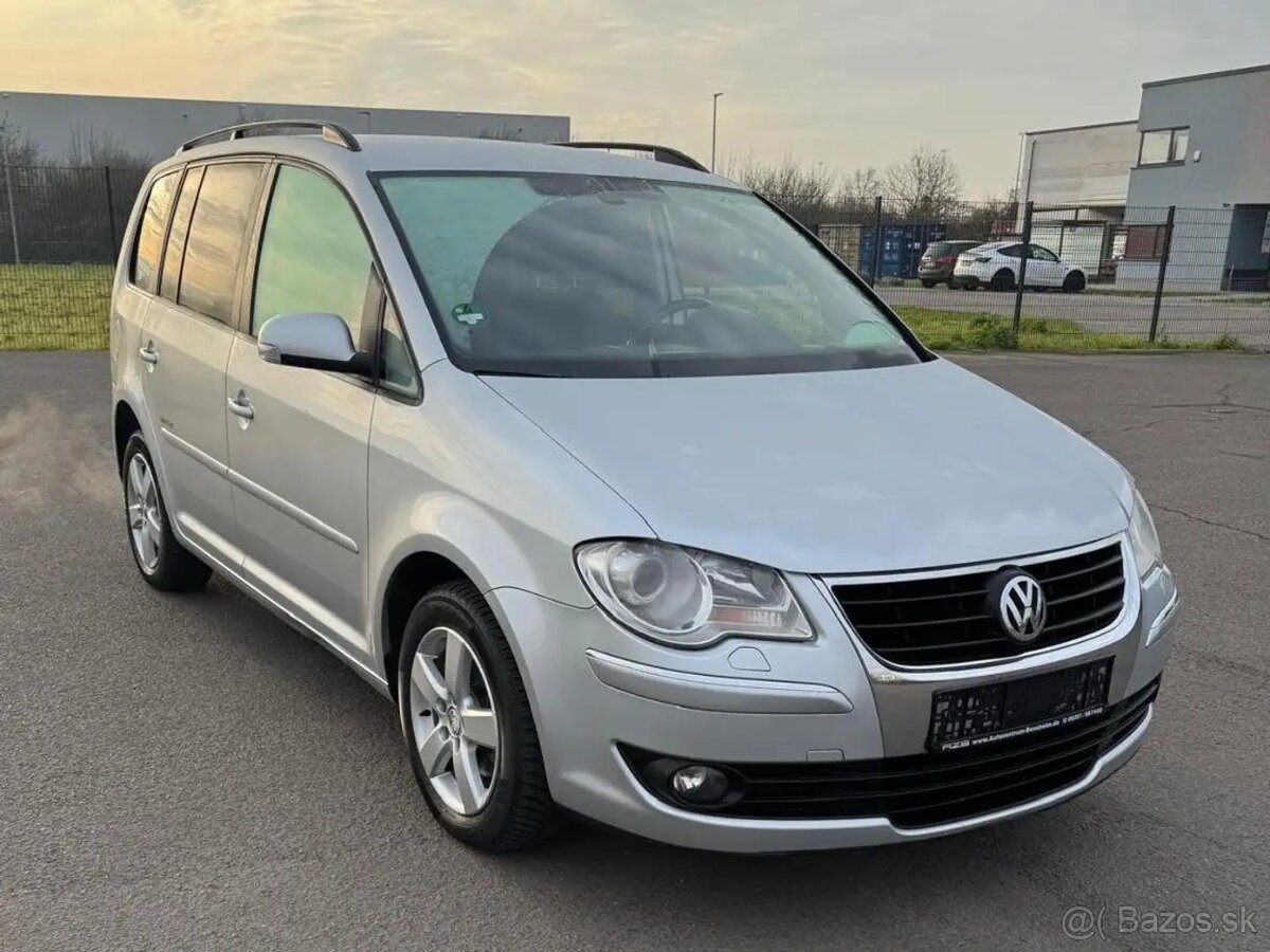 Volkswagen Touran 2.0 CNG - 2