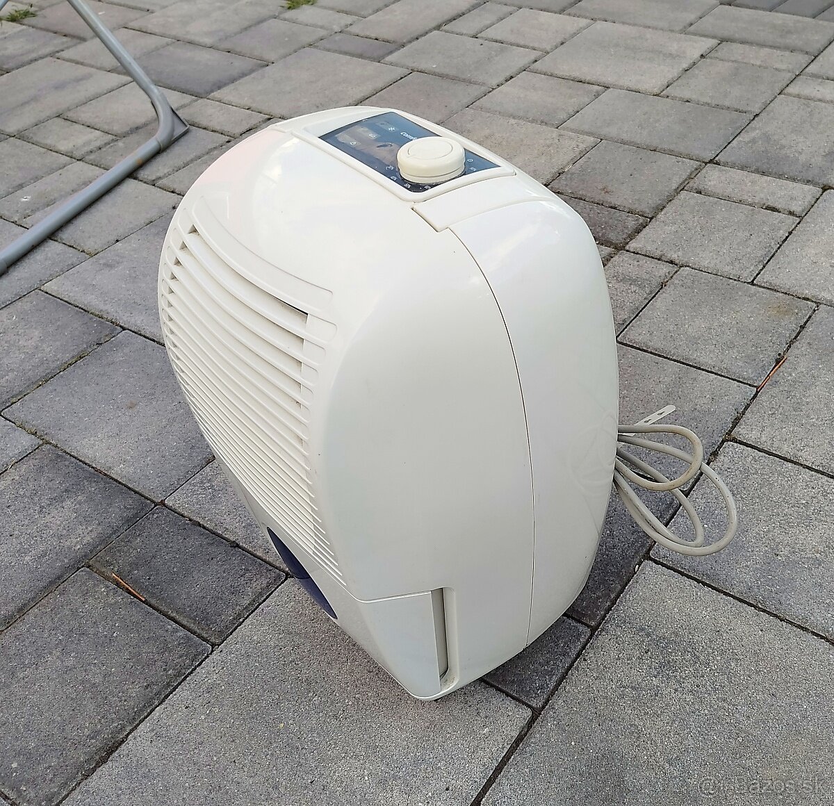 Odvlhčovač vzduchu Midea/Comfee MDT-10DKN3 10l/24h - 2