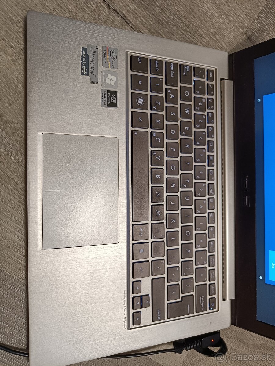 Predám Asus Zenbook UX32V 13.3" Ultrabook - 2