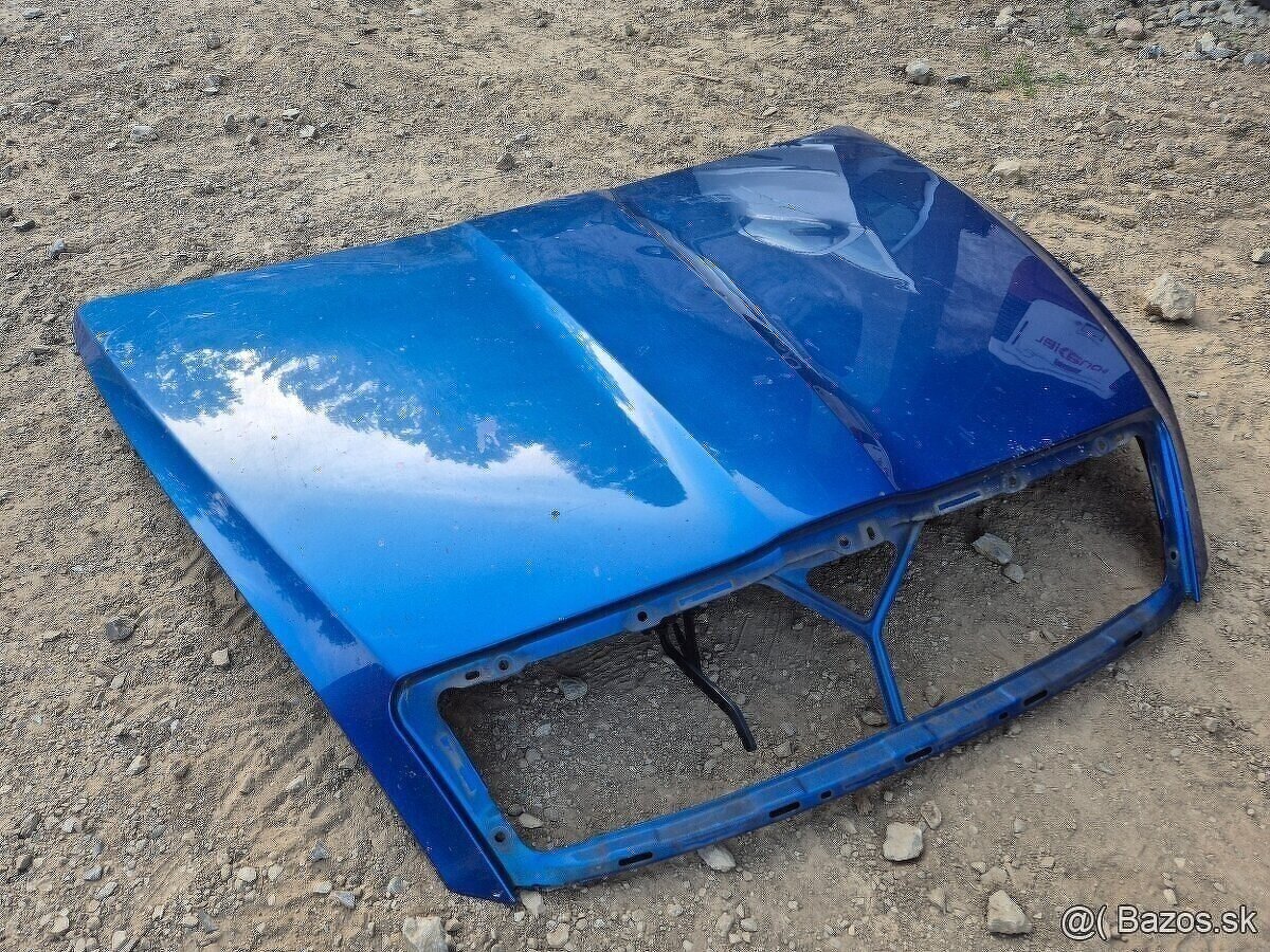 Predám prednú kapotu na Škoda Octavia II 2 - 2