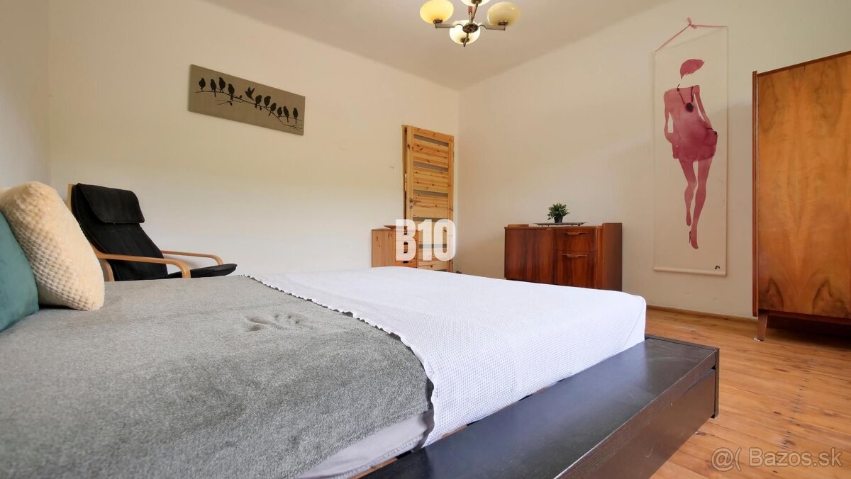 Rodinný dom s garážou na predaj v Turčianskom Jasene – miest - 2