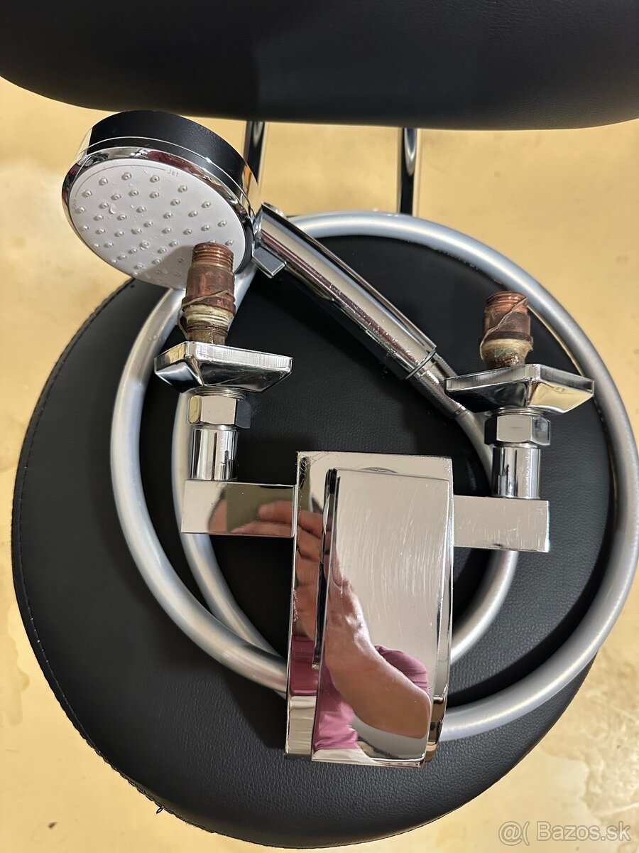 Bateria Grohe s ruzicou - 2