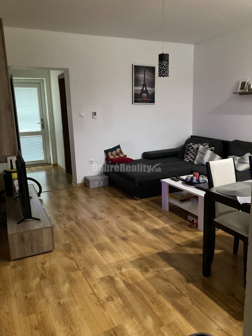 Na predaj dom Zbrojníky - ZNÍŽENÁ CENA - 2