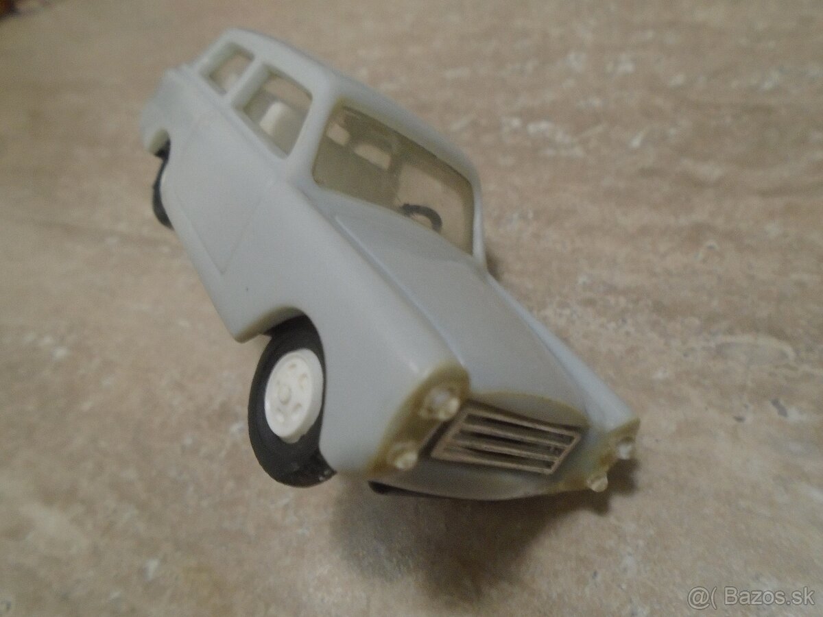 Stara Hračka Autobianchi KDN - 2