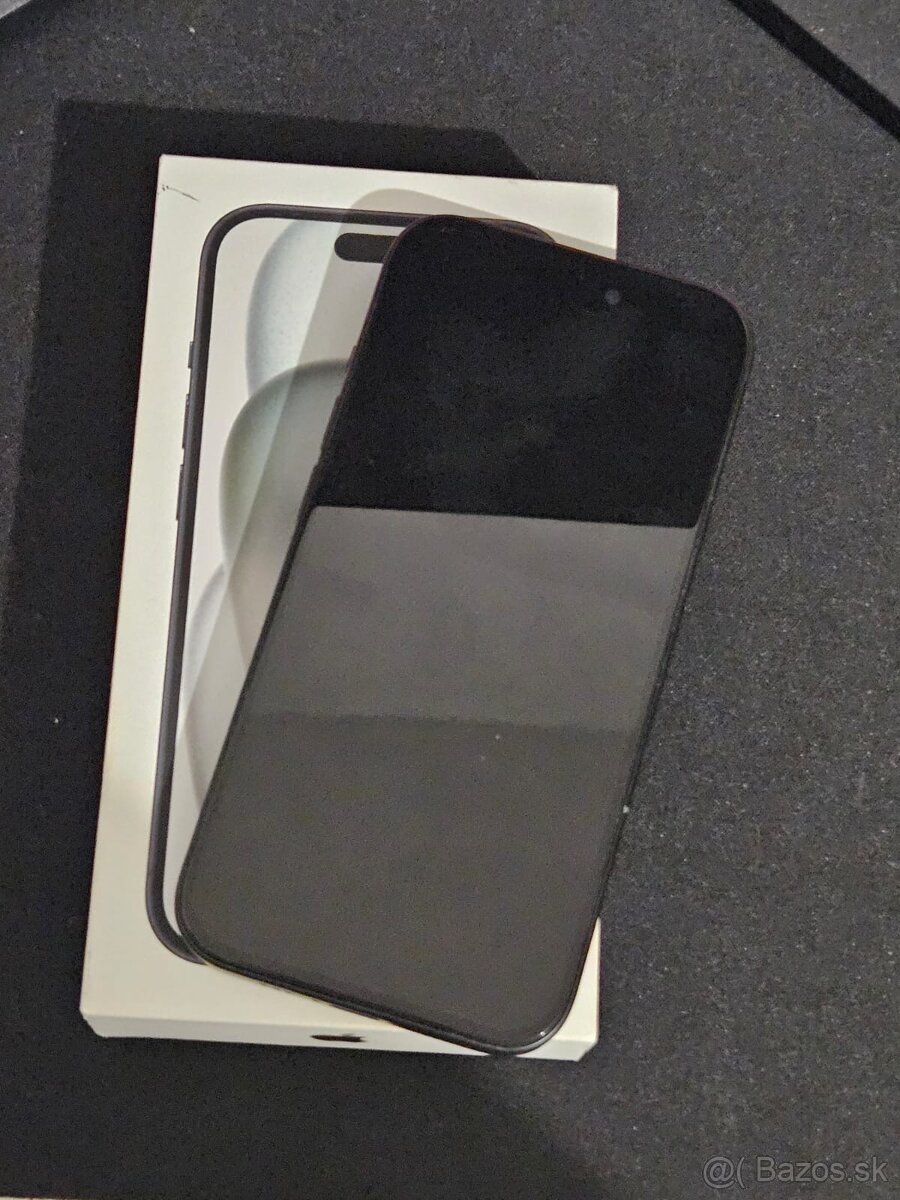 iPhone 15 - 2