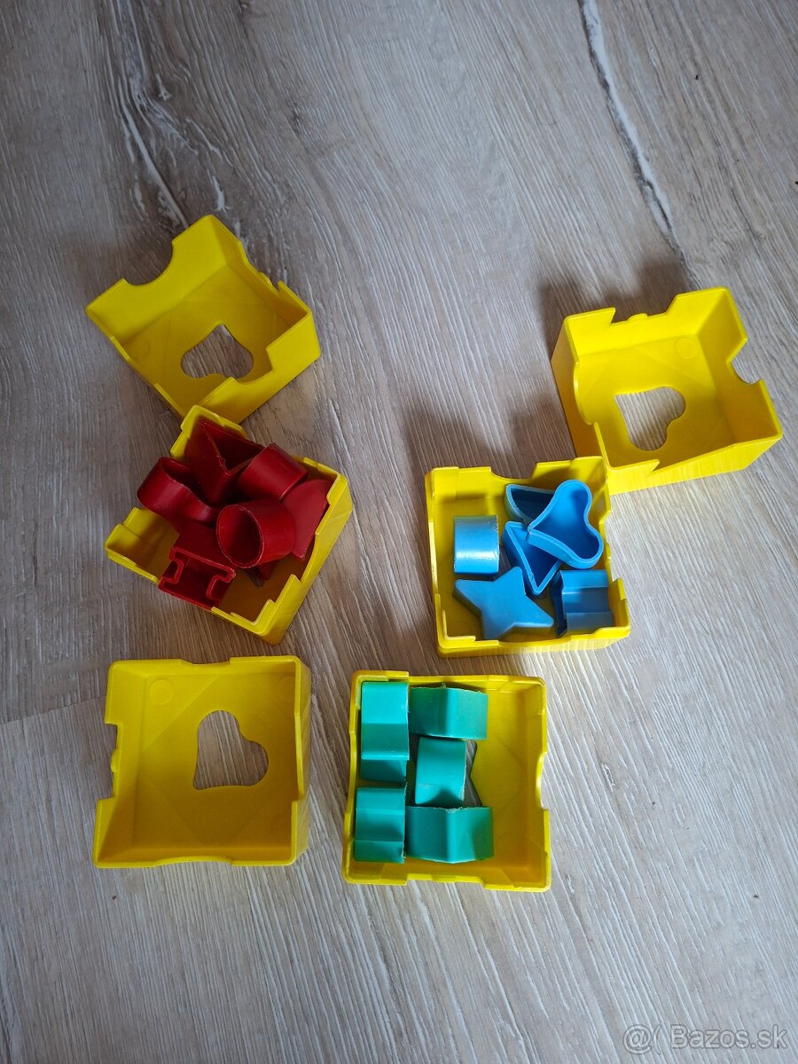 Hračky na zakladanie - 2
