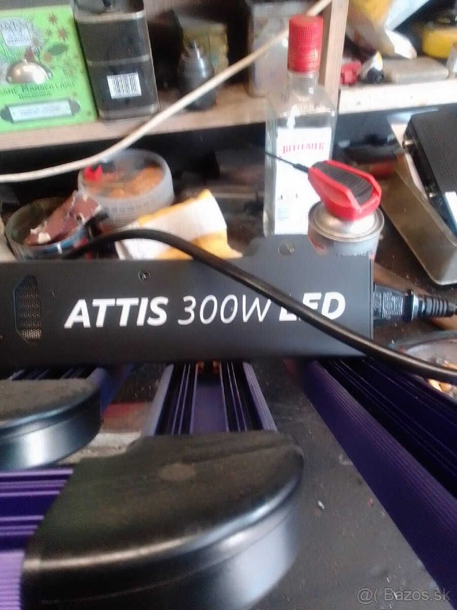 Lumatek attis 300w Led - 2