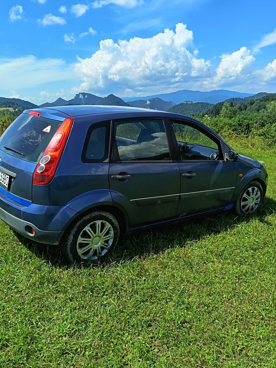 Ford fiesta 1.3 51 ,kw - 2