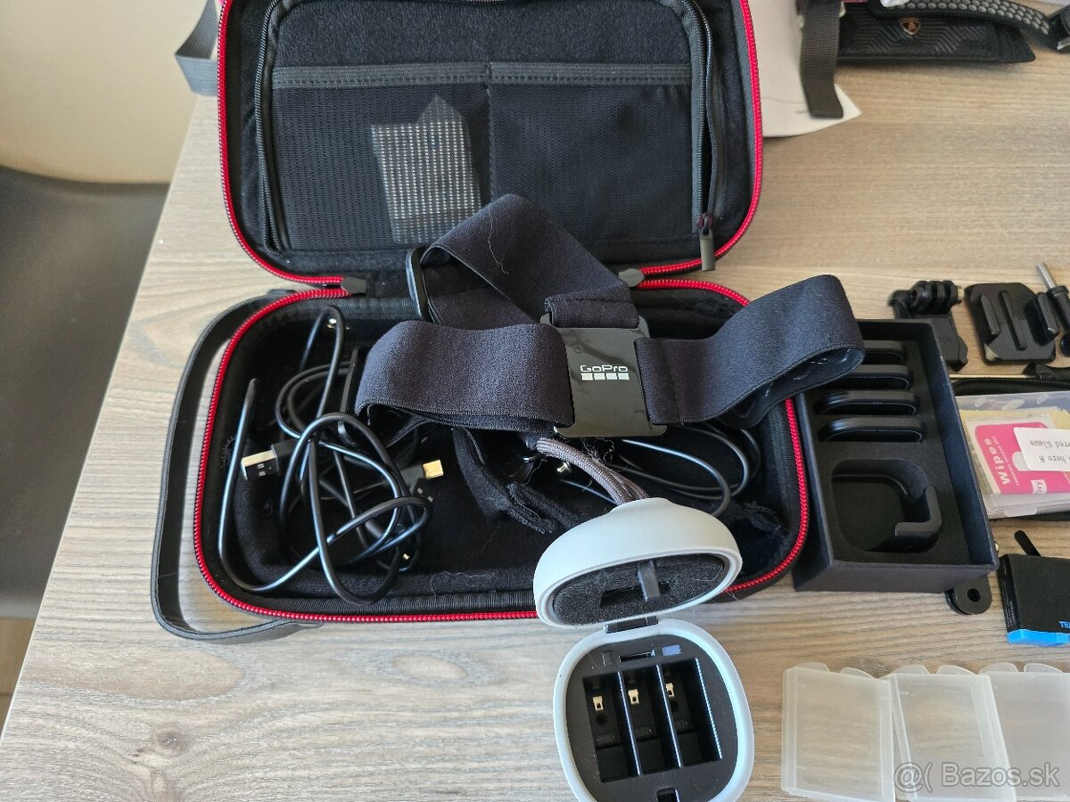 Gopro hero 8 black bundle - 2