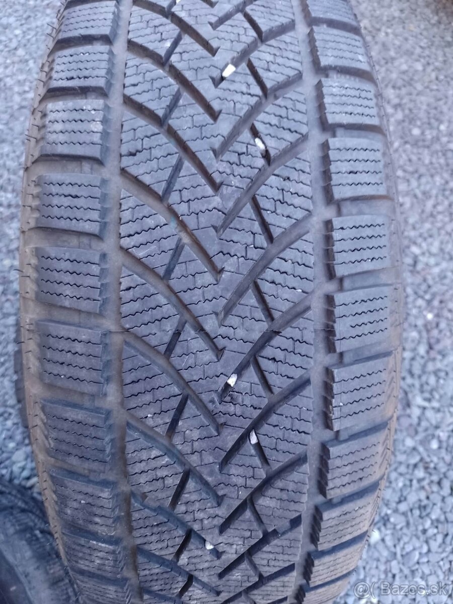 Zimné pneumatiky 205/55R16 - 2