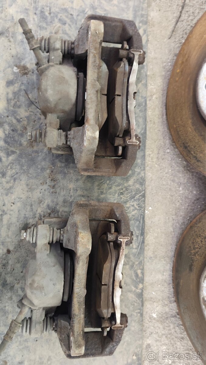 Predne brzdy Audi A6 C7 320mm - 2