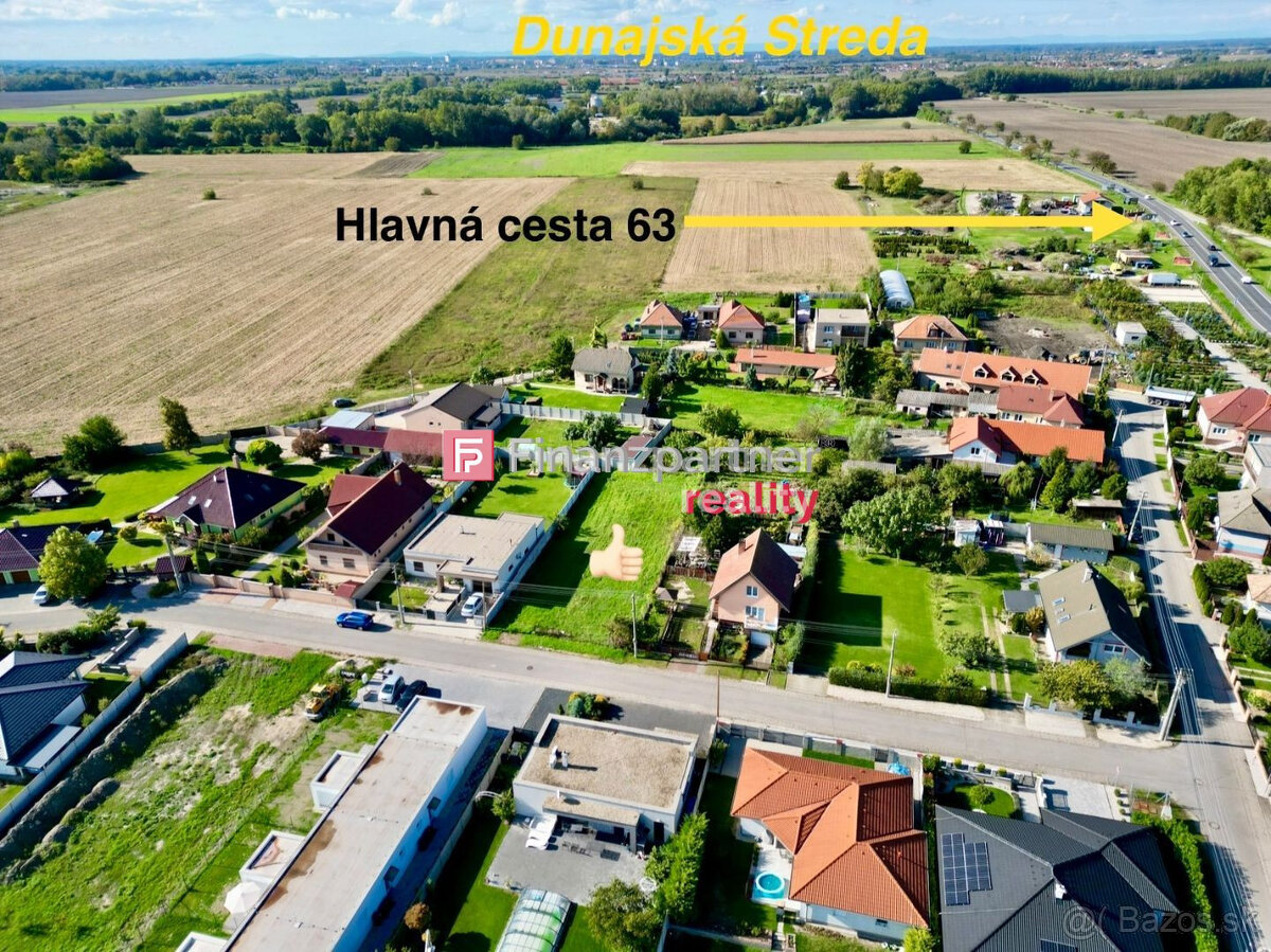 Na predaj stavebný pozemok 883 m2 so stavebným povolením - 2