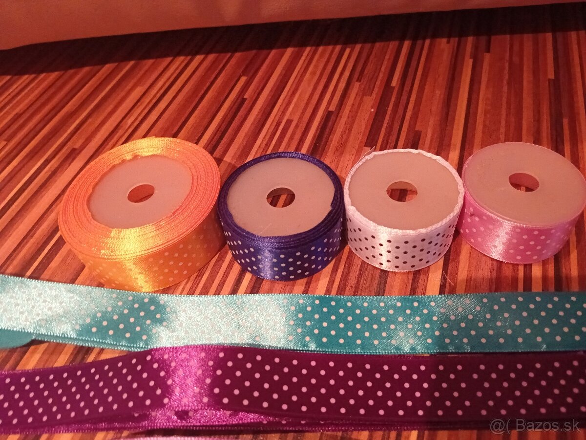 Satenove bodkovane stuhy - 2