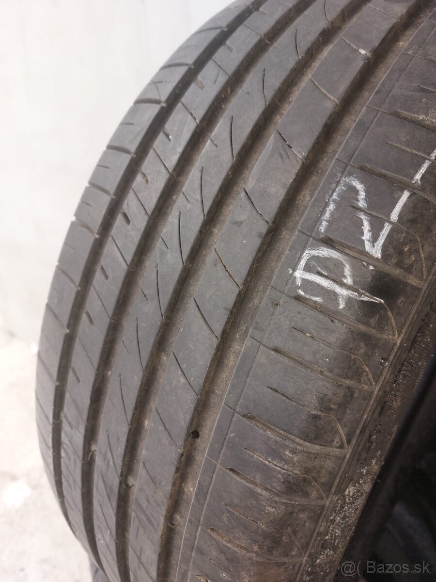 Predam letne pneu 225/55R16 - 2