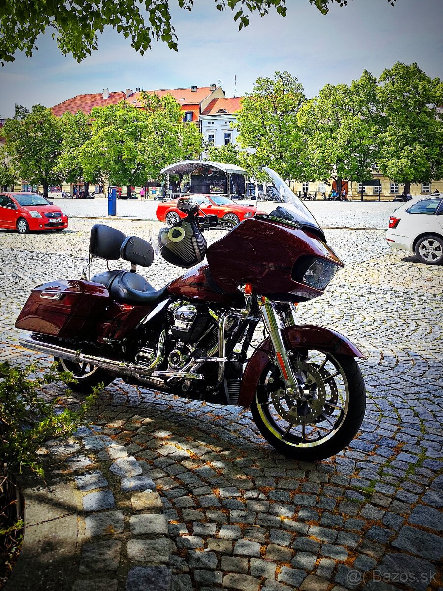 Harley Davidson Road Glide - 2