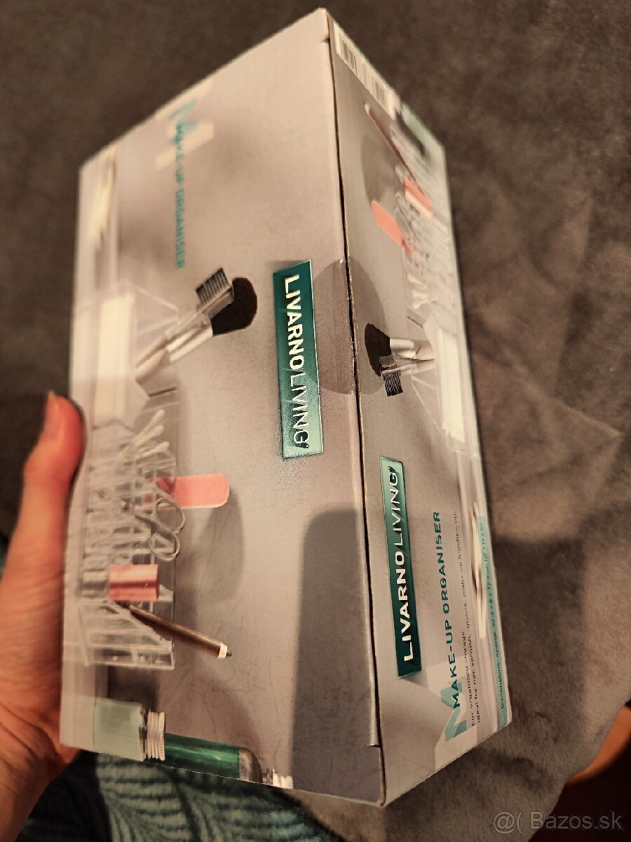 Organizér na kozmetiku - 2