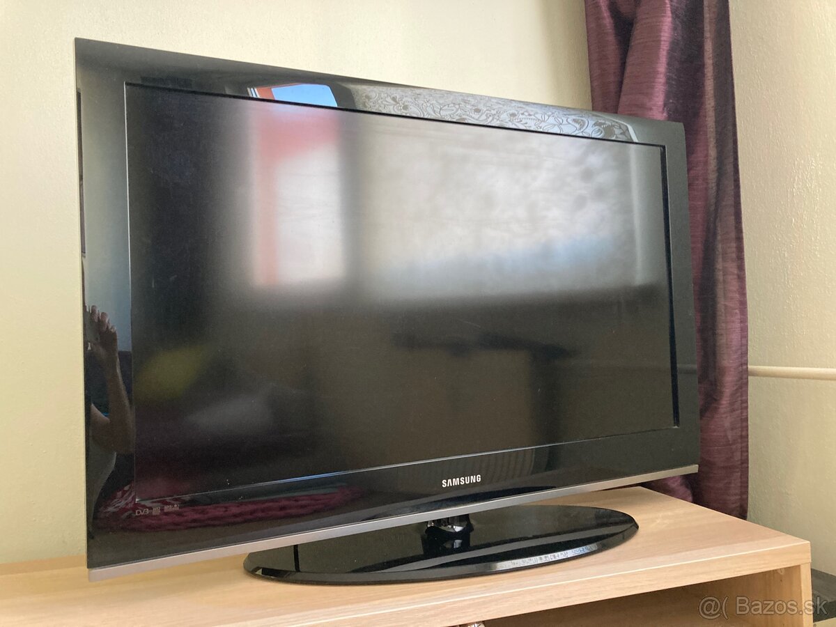 LCD televízor Samsung - 2