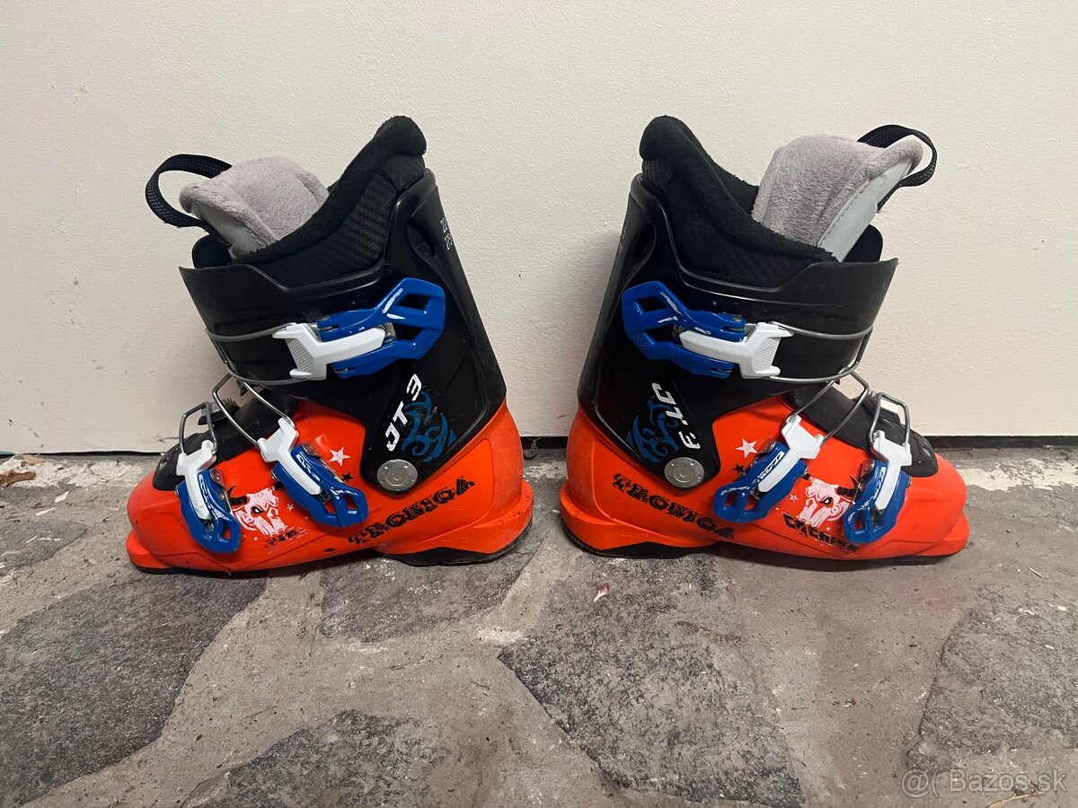 Predam detske lyze, palice, lyziarky - 2